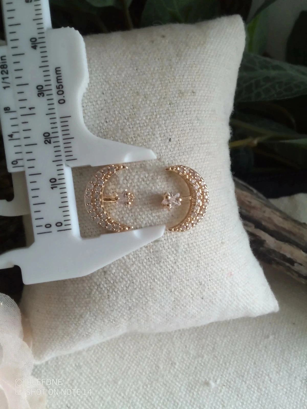 Boucles d'oreilles lunes étoilées en acier inoxydable – photo 3